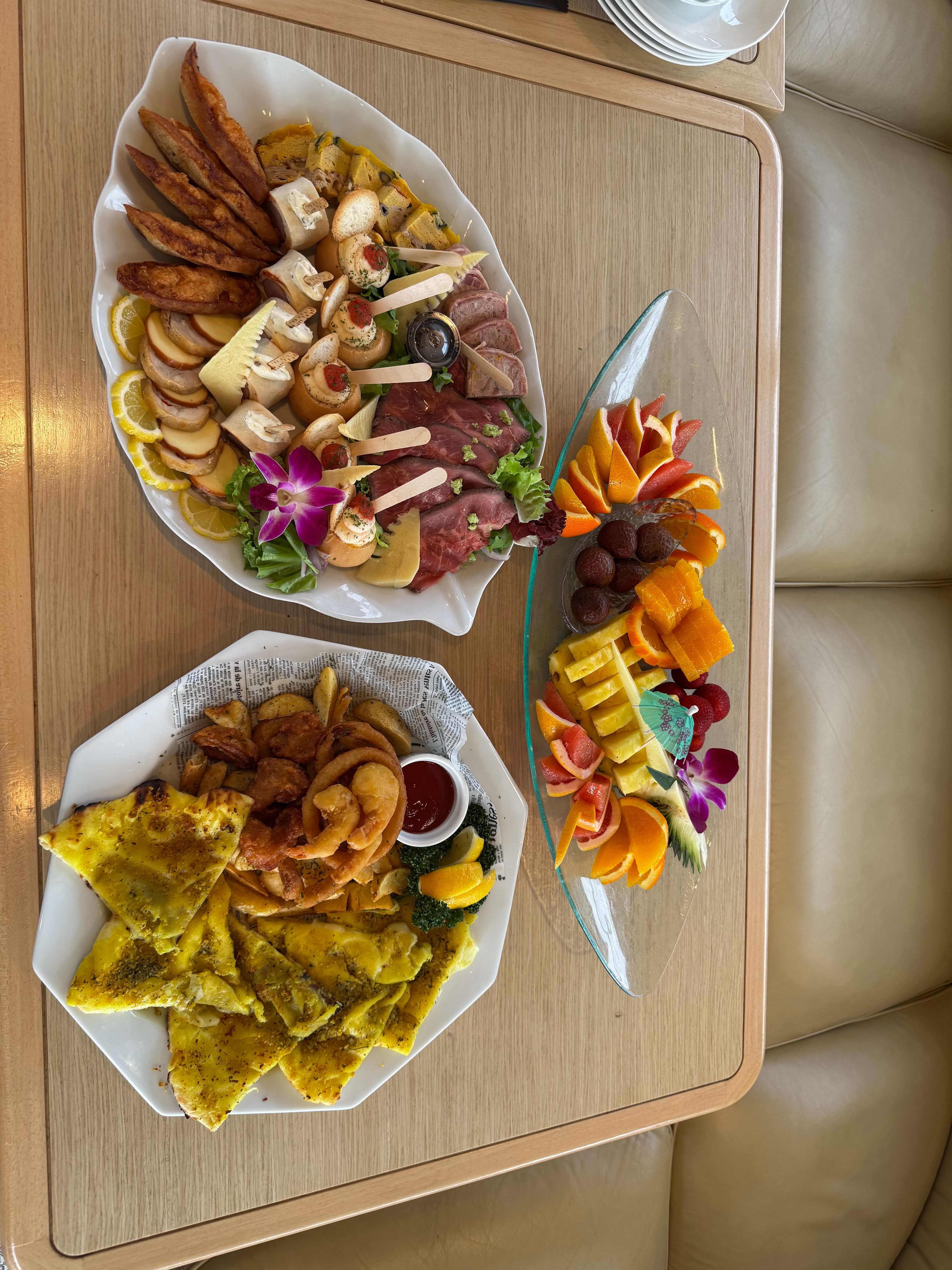 Yacht charter celebration and guest experience